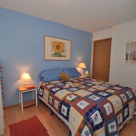 Seclusion Bay Resort West Kelowna Exterior photo